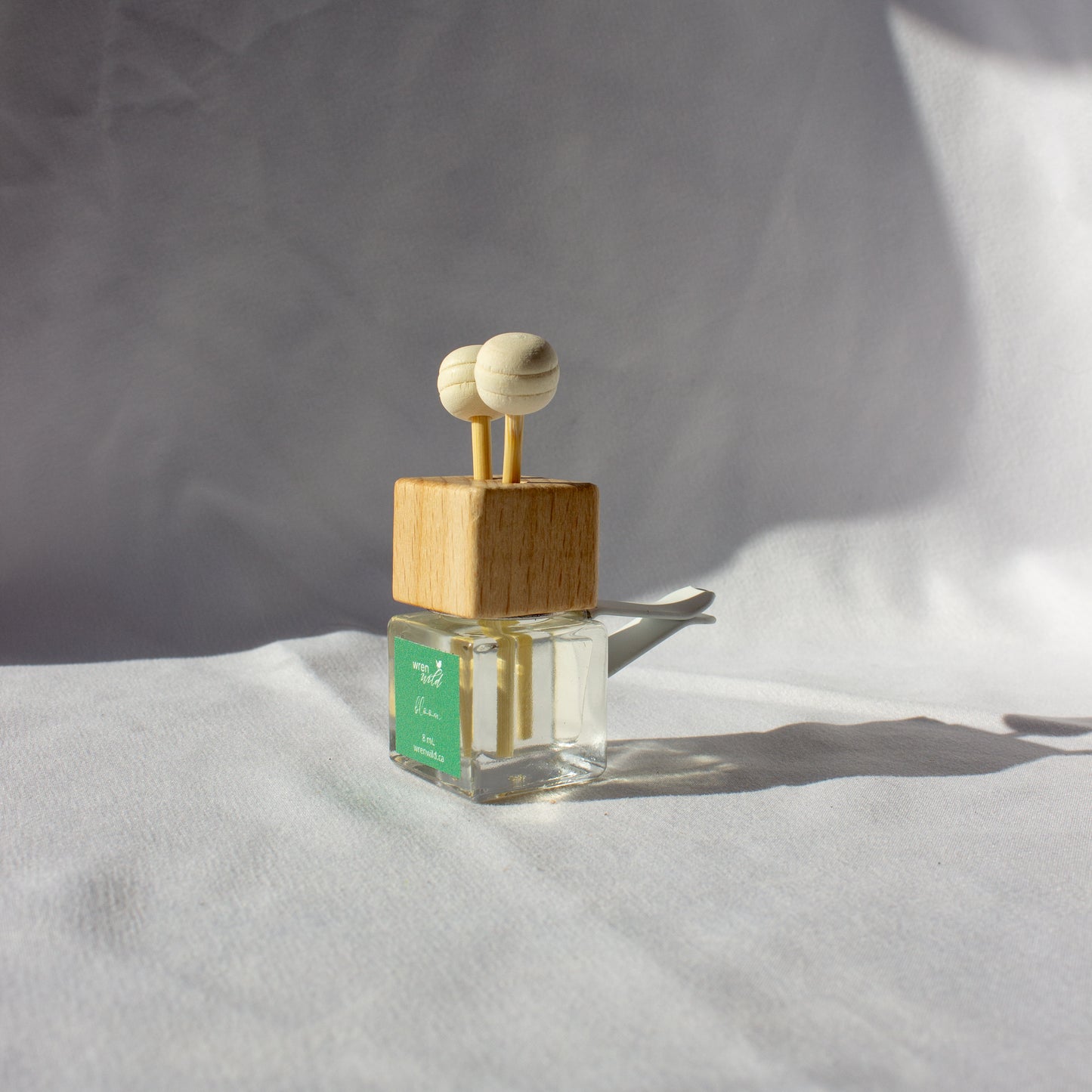 Bloom | huckleberry, lemon, + musk